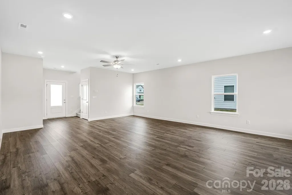 6516 Fairford Drive Charlotte NC 28215