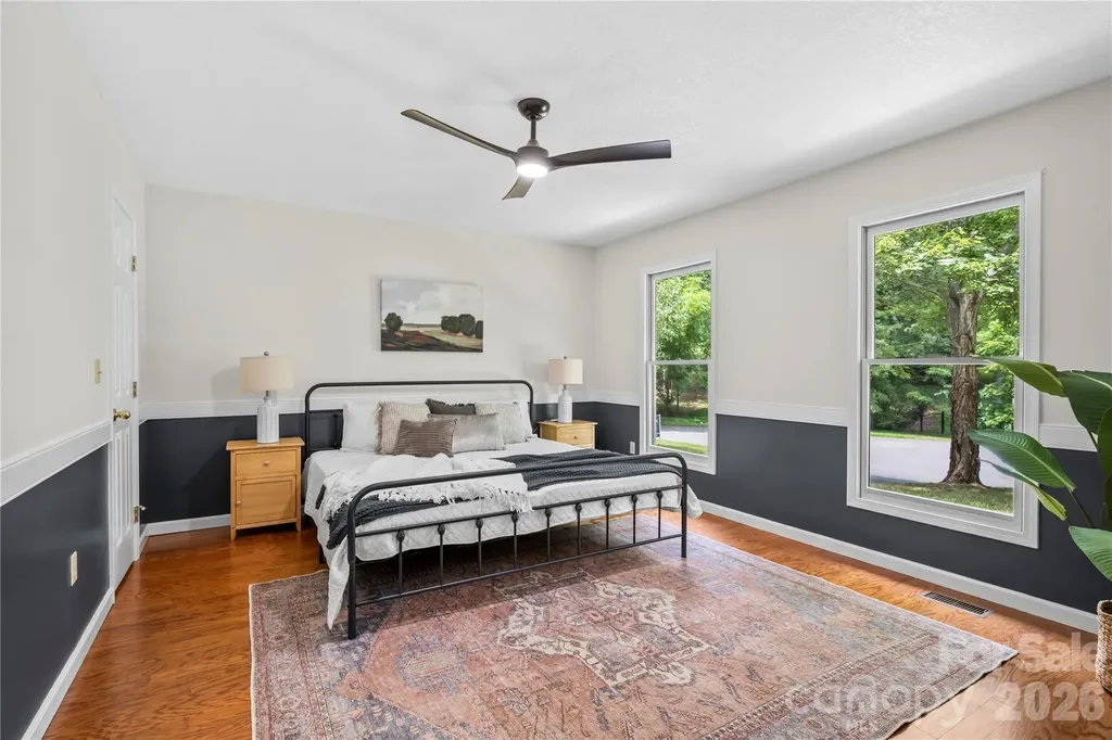 10 Orchard Place Weaverville NC 28787