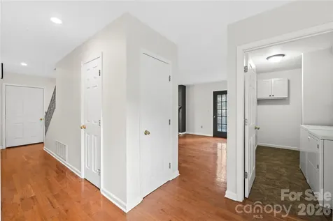 10 Orchard Place Weaverville NC 28787