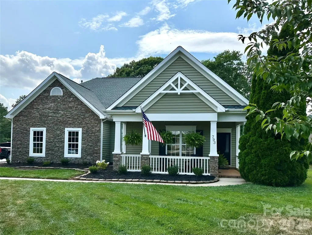 793 Seipel Drive Denver NC 28037