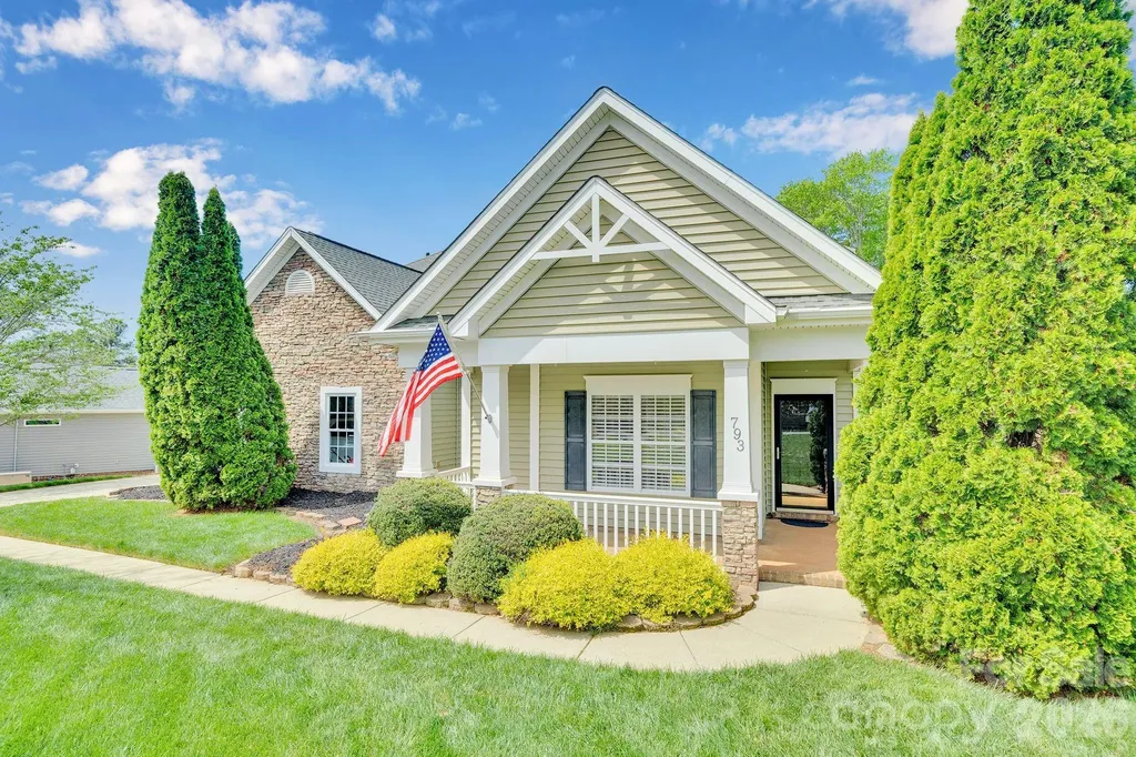 793 Seipel Drive Denver NC 28037