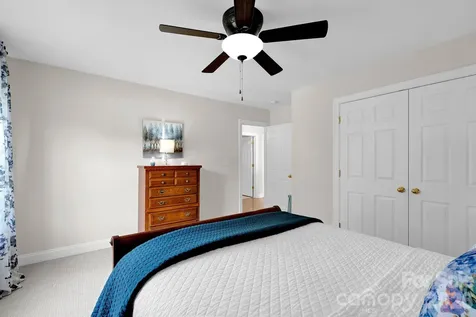 793 Seipel Drive Denver NC 28037
