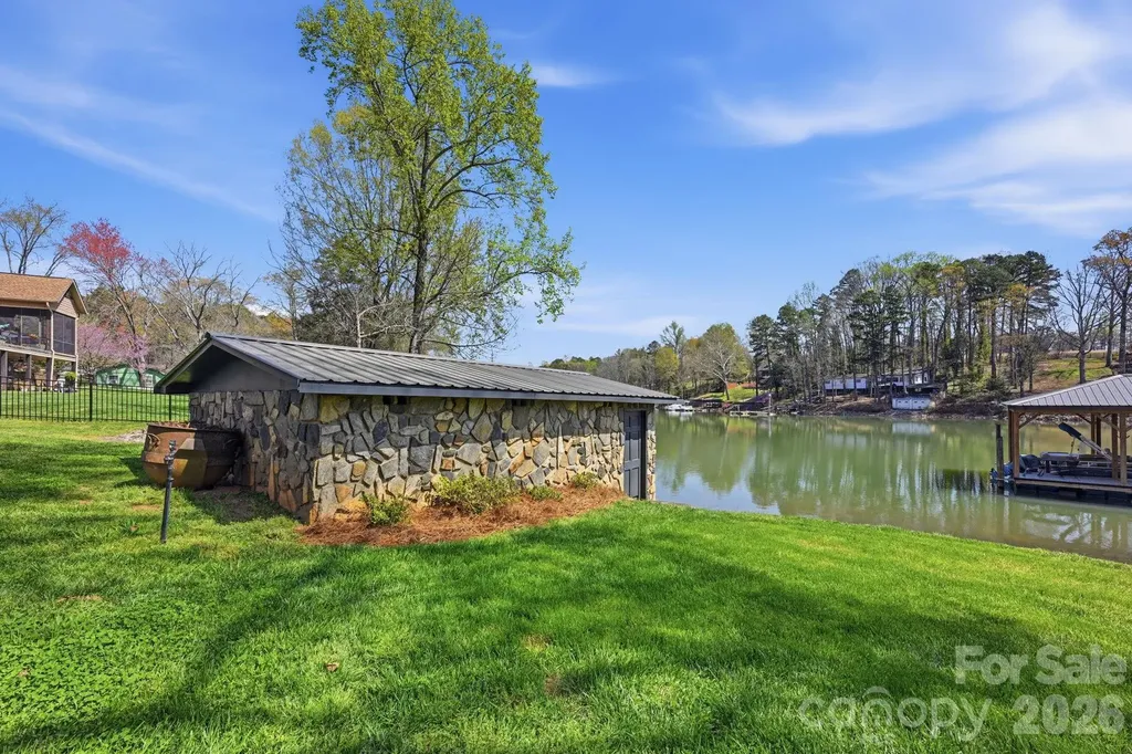 3832 Swanson Road Sherrills Ford NC 28673