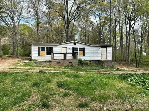 2137 Plumcrest Lane Clover SC 29710
