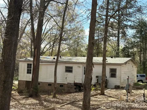 2137 Plumcrest Lane Clover SC 29710