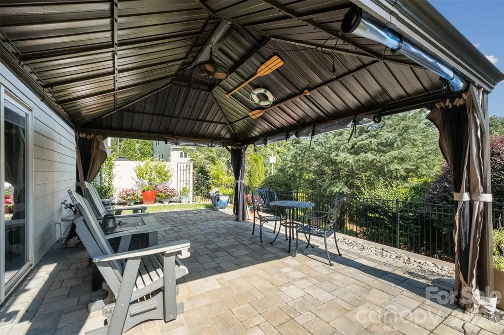 131 Aztec Circle Mooresville NC 28117