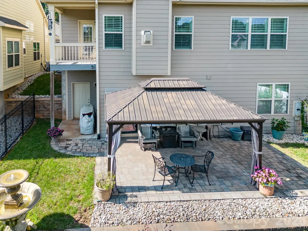 131 Aztec Circle Mooresville NC 28117