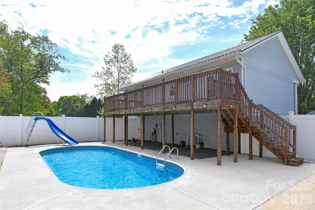 2681 Tumbleweed Drive Lenoir NC 28645