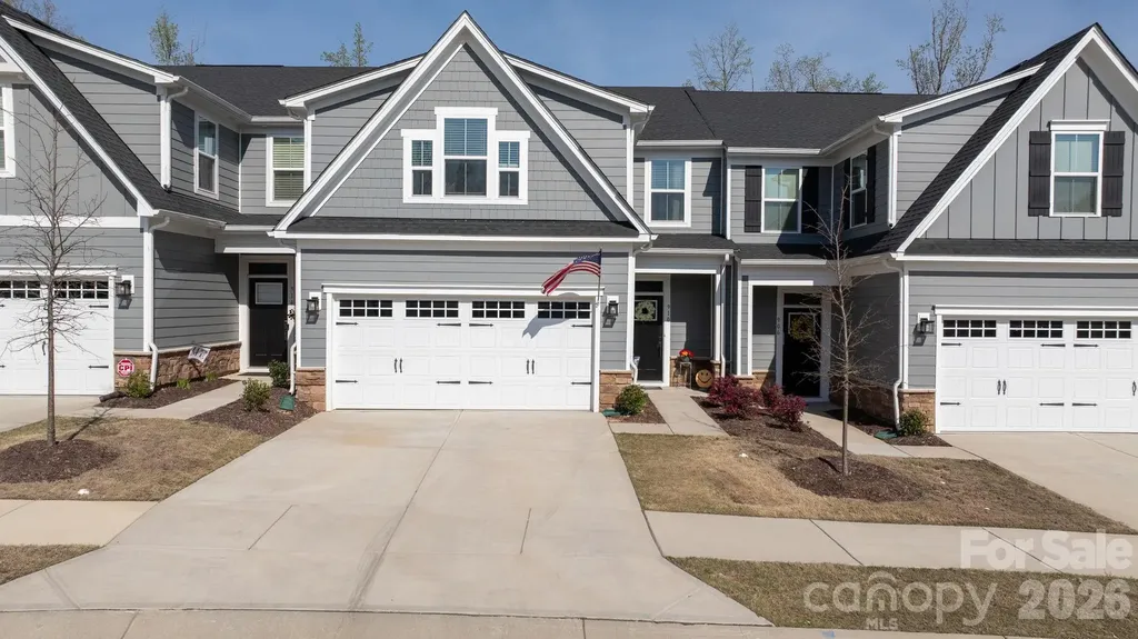 910 Prince Garrett Way Denver NC 28037