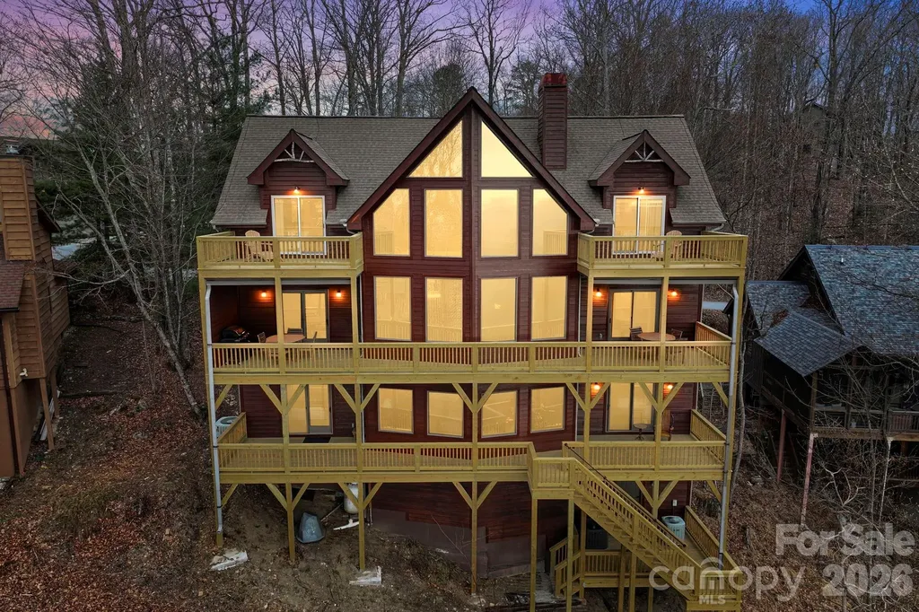 277 Kestrel Court Sapphire NC 28774