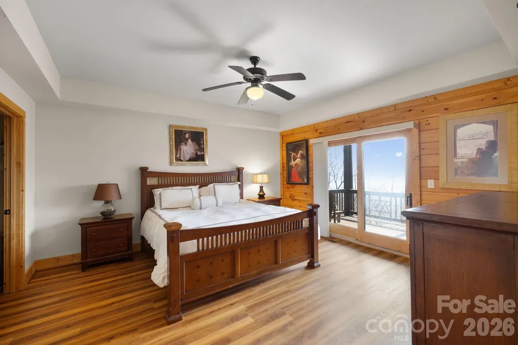 277 Kestrel Court Sapphire NC 28774