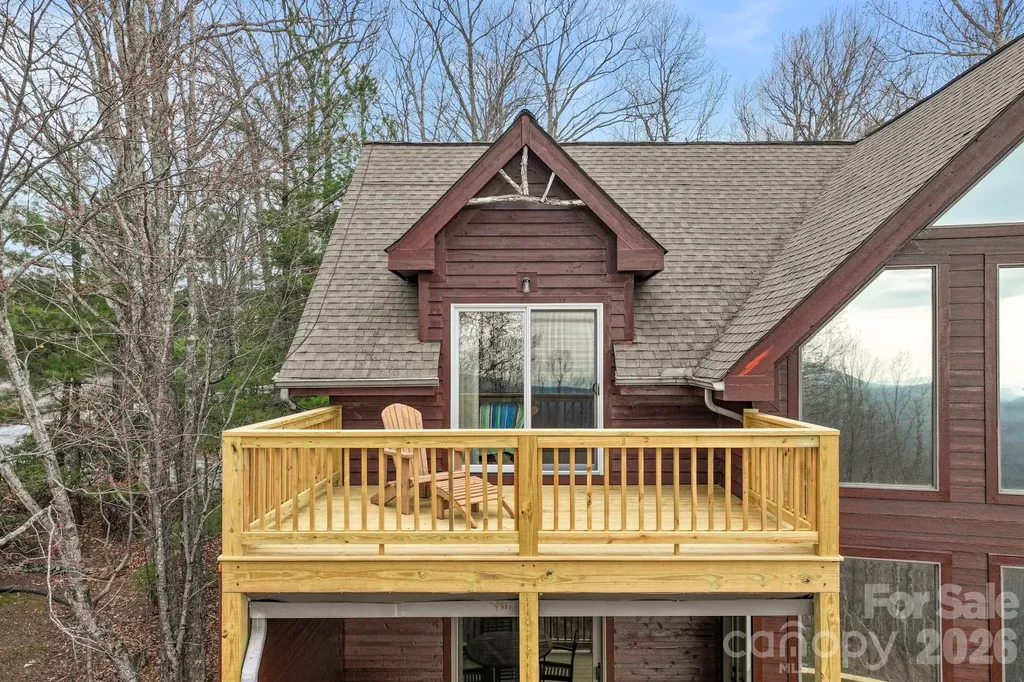 277 Kestrel Court Sapphire NC 28774
