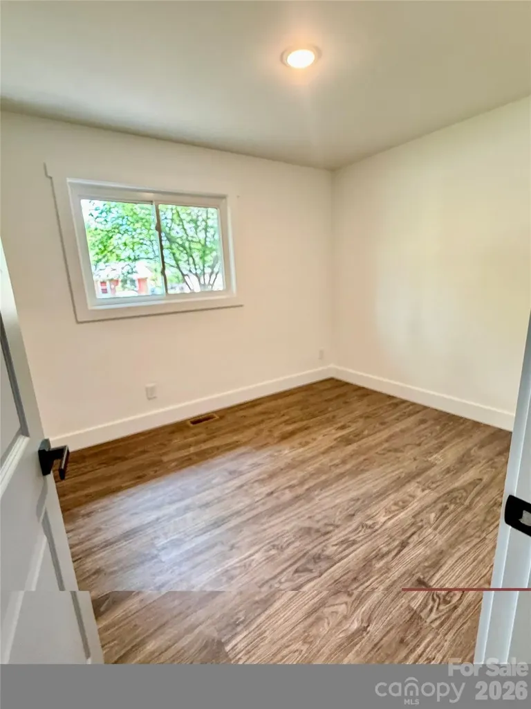 4330 Colebrook Road Charlotte NC 28215