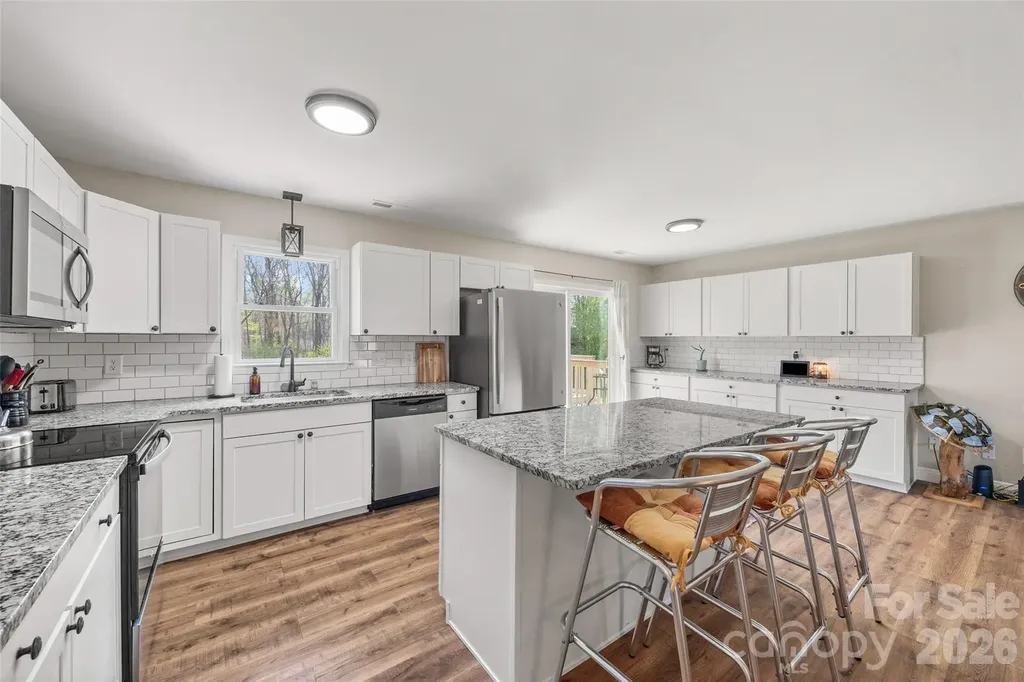 4206 Wimbledon Drive Dallas NC 28034