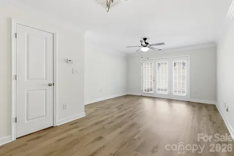 1336 Green Oaks Lane Charlotte NC 28205