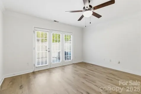 1336 Green Oaks Lane Charlotte NC 28205