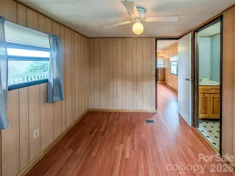 107 Mockingbird Lane Burnsville NC 28714