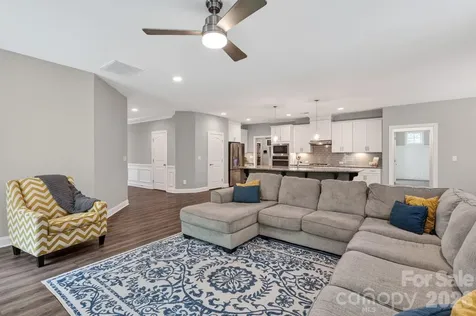 172 Butler Drive Mooresville NC 28115