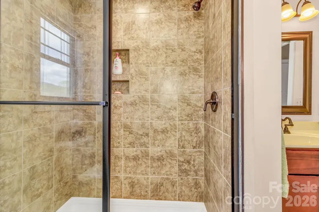 122 Craggy Street Black Mountain NC 28711