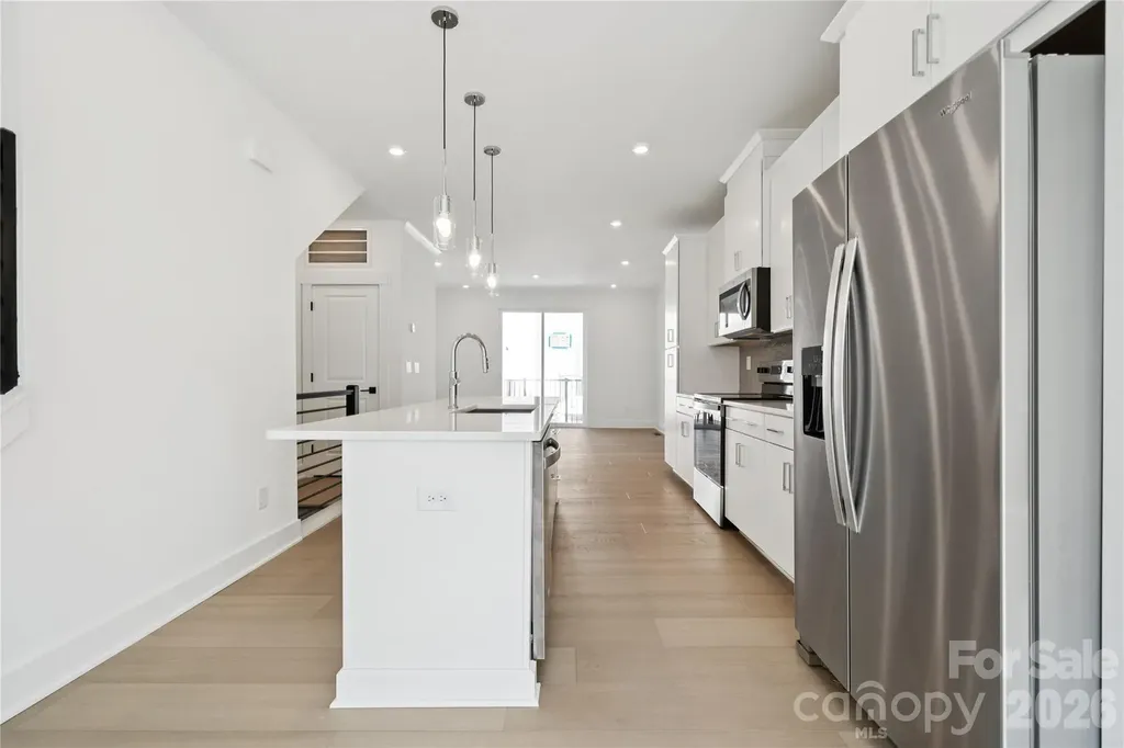 3656 S Tryon Street Charlotte NC 28217