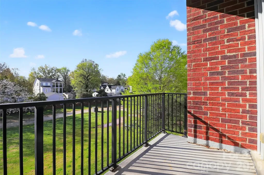 2338 Yadkin Avenue Charlotte NC 28205