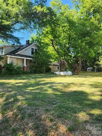 208 Locust Street Kannapolis NC 28081