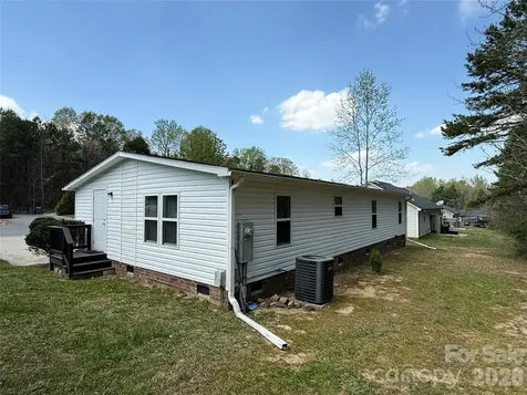 1332 Poplar Glen Drive Kannapolis NC 28083