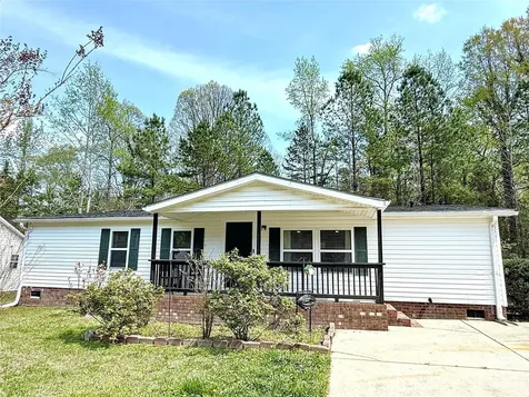 1332 Poplar Glen Drive Kannapolis NC 28083