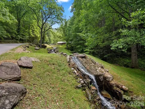 85 Iga Trail Maggie Valley NC 28751