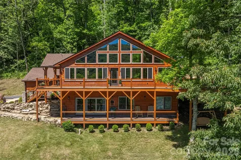 85 Iga Trail Maggie Valley NC 28751