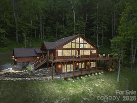 85 Iga Trail Maggie Valley NC 28751