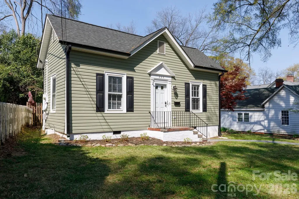 224 W 4th Avenue Gastonia NC 28052