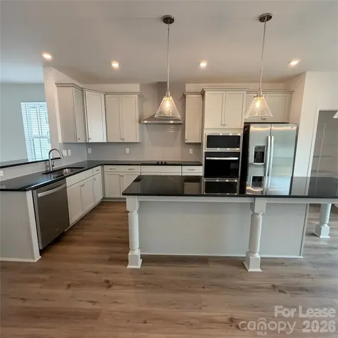 15351 Ballancroft Parkway Charlotte NC 28277