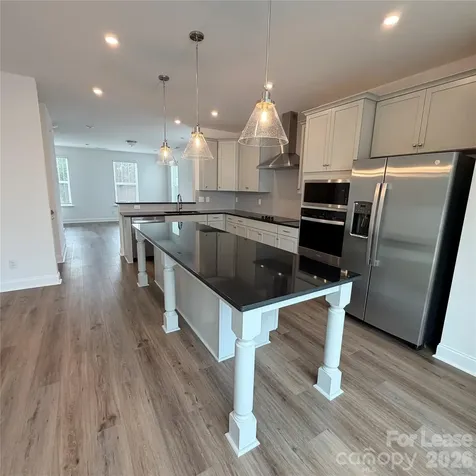 15351 Ballancroft Parkway Charlotte NC 28277