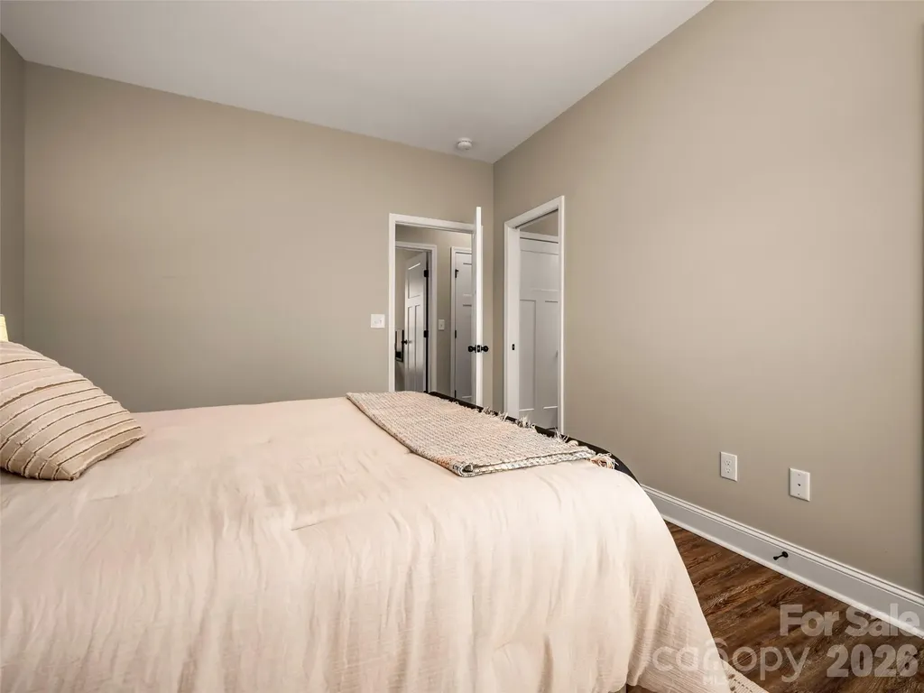 666 Never Blue Road Flat Rock NC 28731