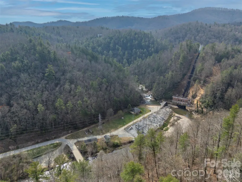 666 Never Blue Road Flat Rock NC 28731