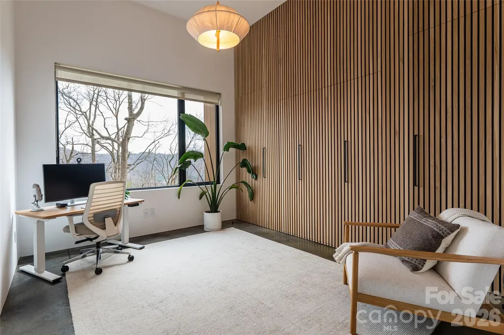 86 Rambling Ridge Road Asheville NC 28804