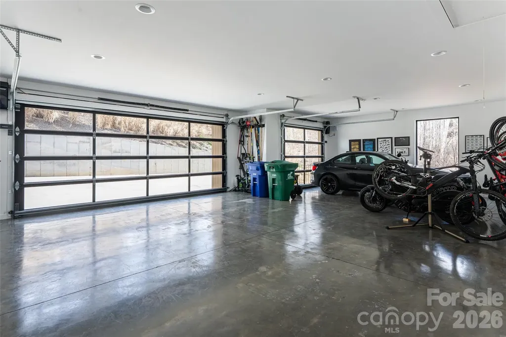 86 Rambling Ridge Road Asheville NC 28804