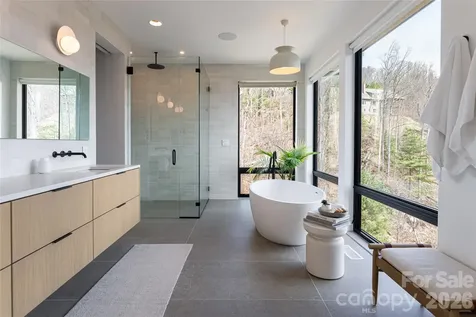 86 Rambling Ridge Road Asheville NC 28804