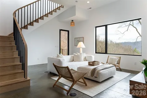 86 Rambling Ridge Road Asheville NC 28804
