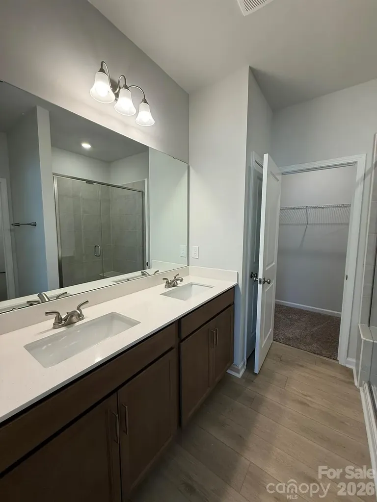 6332 Abelia Avenue Charlotte NC 28269