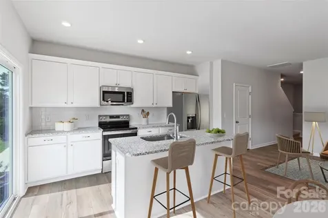 6332 Abelia Avenue Charlotte NC 28269
