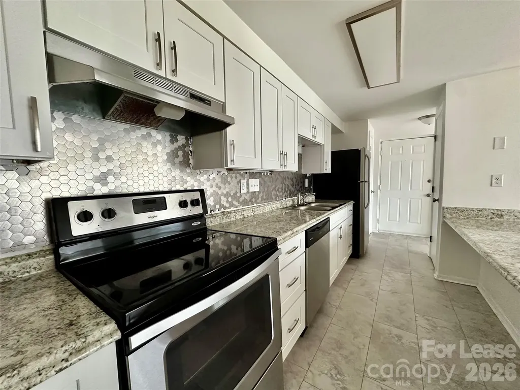1645 Arlyn Circle Charlotte NC 28213