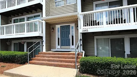 1645 Arlyn Circle Charlotte NC 28213