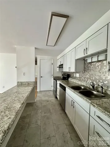 1645 Arlyn Circle Charlotte NC 28213