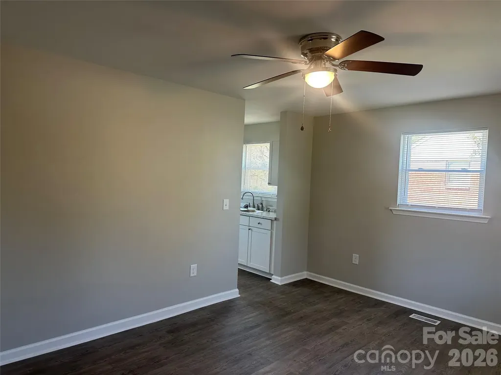 509 Skipwith Place Charlotte NC 28217