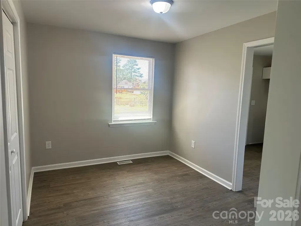 509 Skipwith Place Charlotte NC 28217