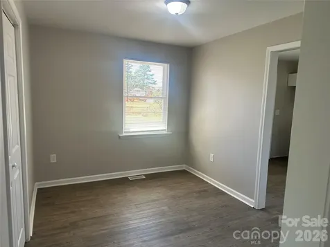 509 Skipwith Place Charlotte NC 28217
