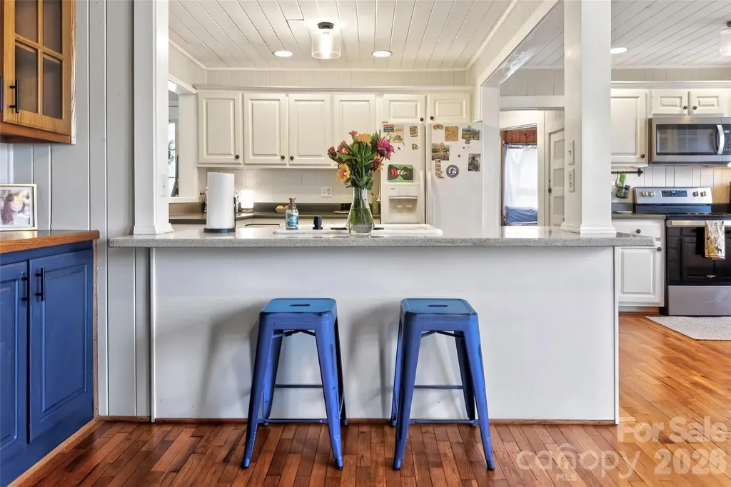 32 Tucker Road Black Mountain NC 28711