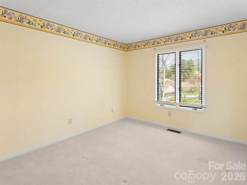 110 Clubwood Court Asheville NC 28803